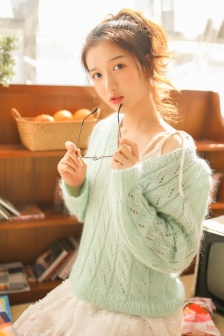 砸钱宝马女